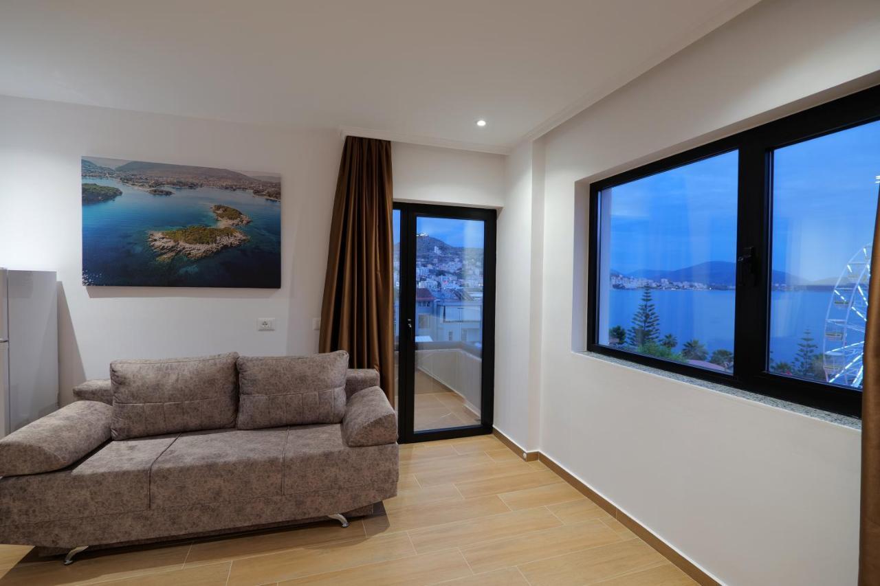 Adora'S View Hotel Sarandë Buitenkant foto