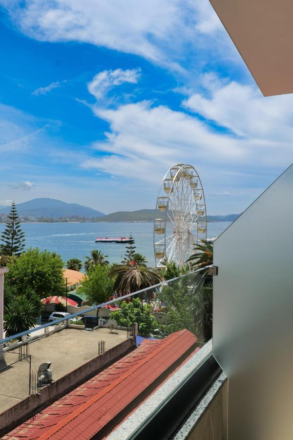 Adora'S View Hotel Sarandë Buitenkant foto