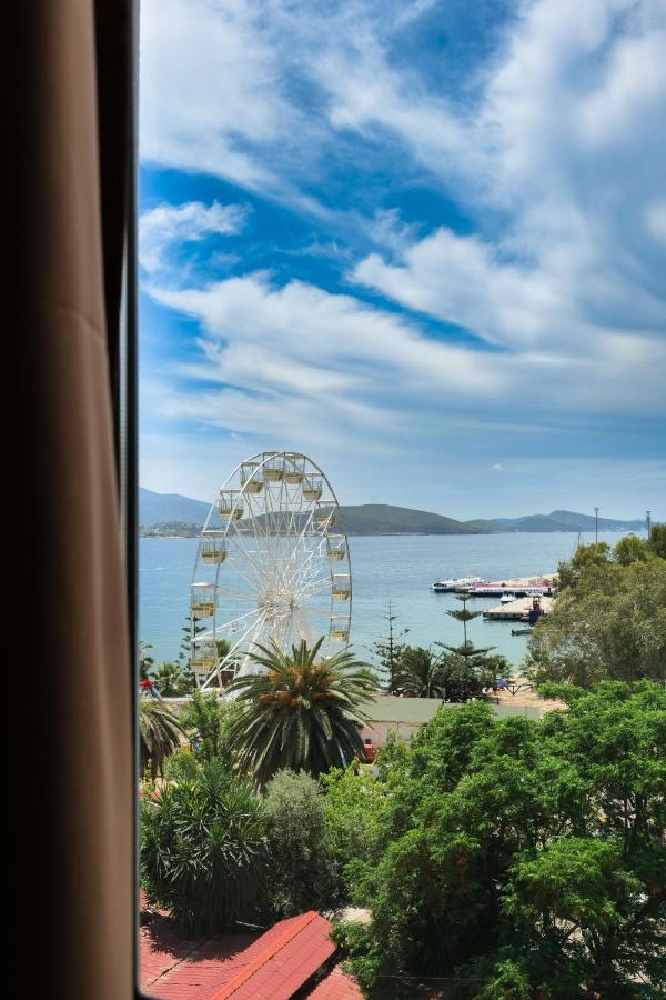 Adora'S View Hotel Sarandë Buitenkant foto