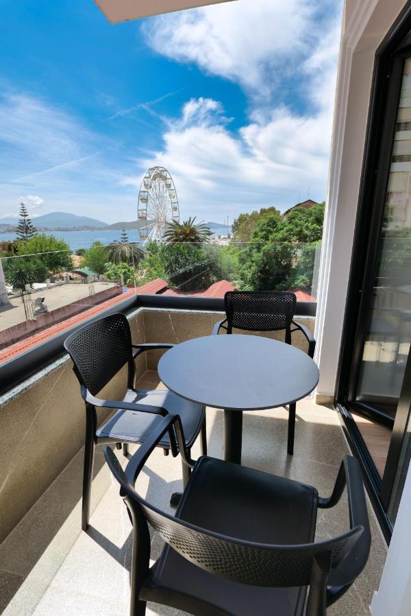 Adora'S View Hotel Sarandë Buitenkant foto